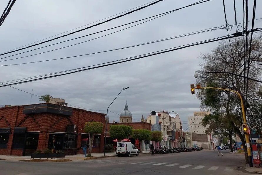 Lunes Con Cielo Mayormente Nublado Medios Provincia